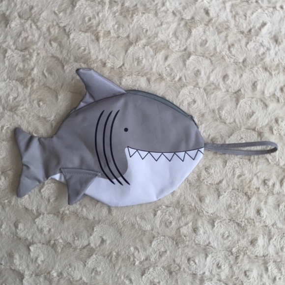 Shark Cooler Bag Wristlet - Picture 2 of 6